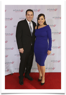 On the red carpet, Josh and Ruth