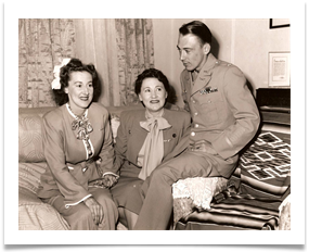 Mother Nelle and Nadine with Ed in Uniform