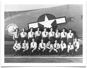 Nadine Ramsey (upper left) with US Army WASPs